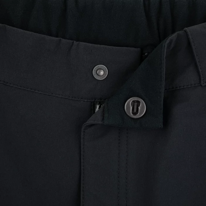 Ľahké a odolné softshellové turistické nohavice