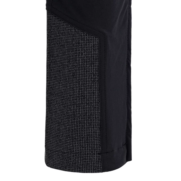 Ľahké a odolné softshellové turistické nohavice