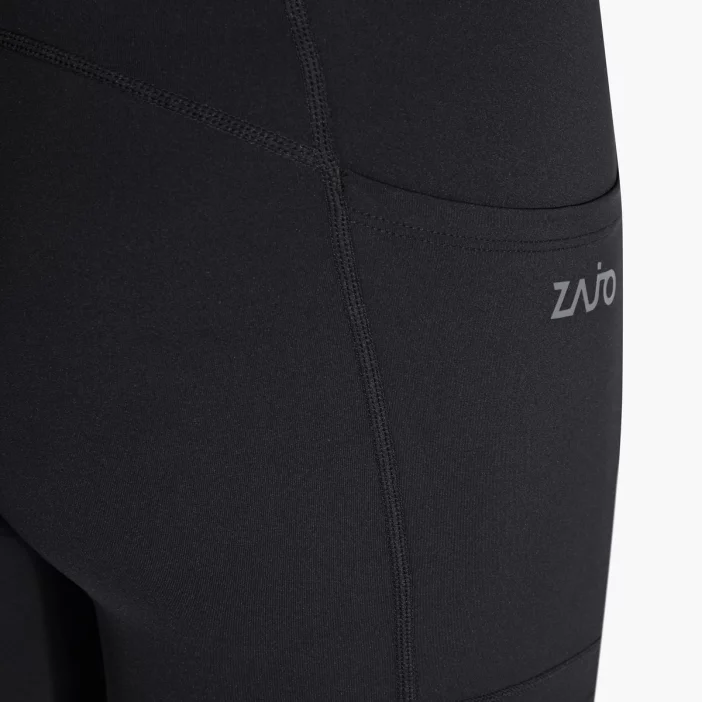 Ľahké dámske legínové šortky pre aktívny pohyb.