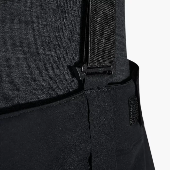 Odolné a nepremokavé lyžiarske nohavice.