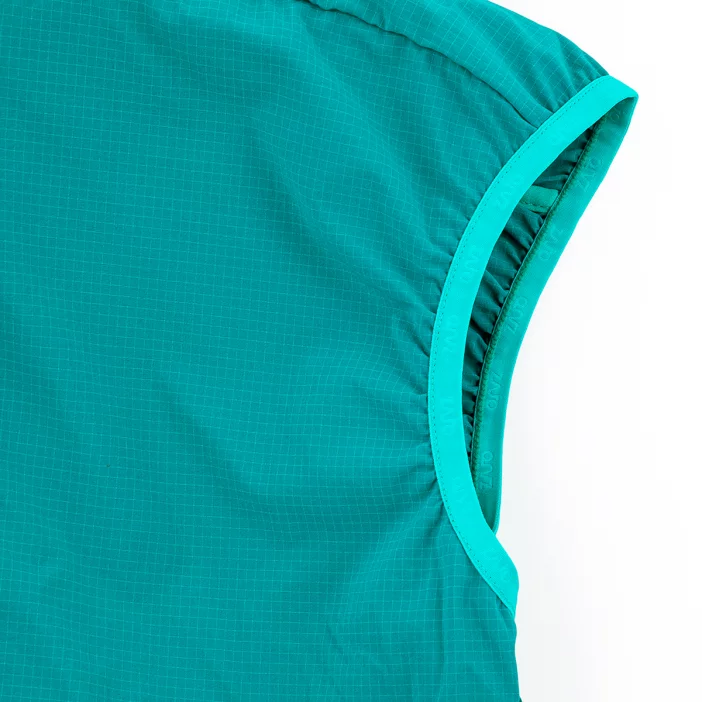 Ľahká dámska windbreaker bunda