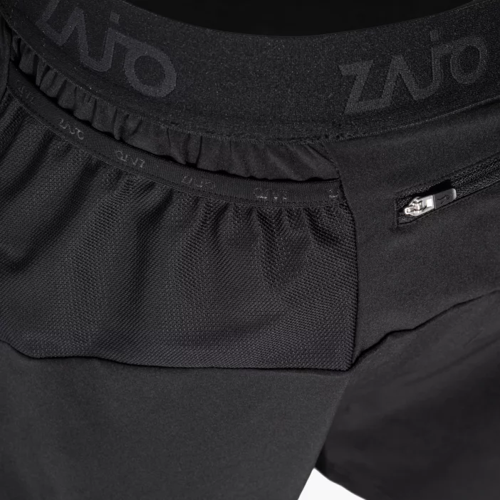 Ultraľahké bežecké aťasy s kompresnými legínami.