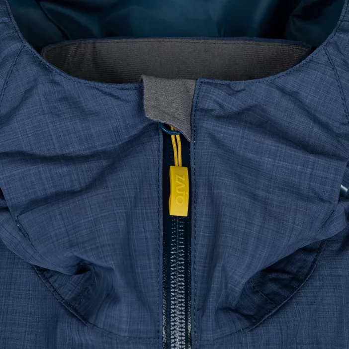 Nepremokavá bunda s priedušnými vlastnosťami.