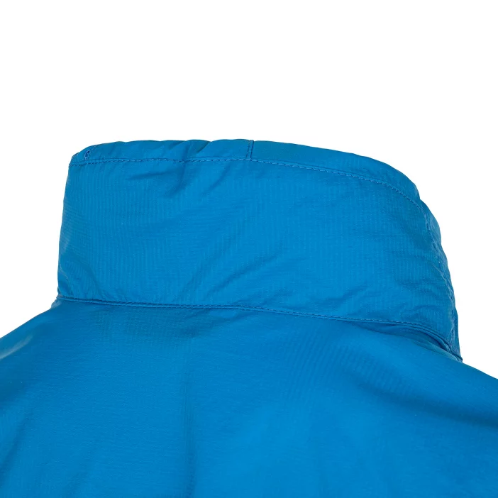 Ultraľahká dámska vetruodolná bunda.