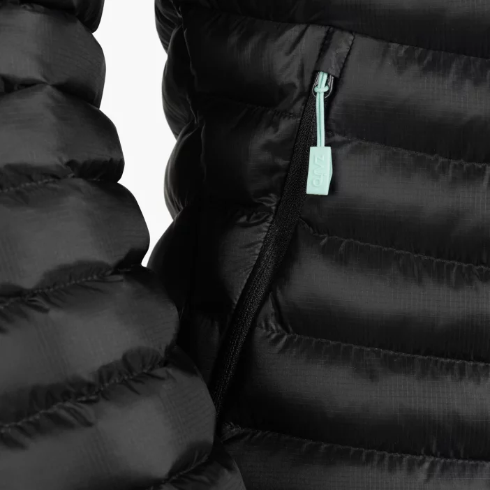 Ľahká hrejivá bunda so syntetickou izoláciou