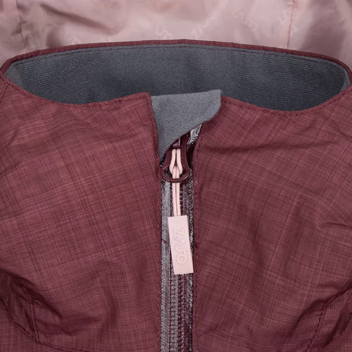 Nepremokavá bunda s priedušnými vlastnosťami