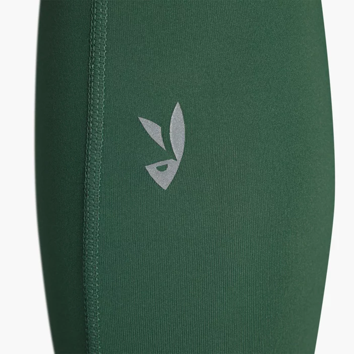 Ľahké dámske legíny so 7/8 dĺžkou pre aktívny pohyb.