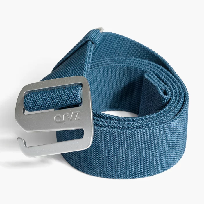 Technický elastický opasok pre extra pohodlie a voľnosť pohybu.