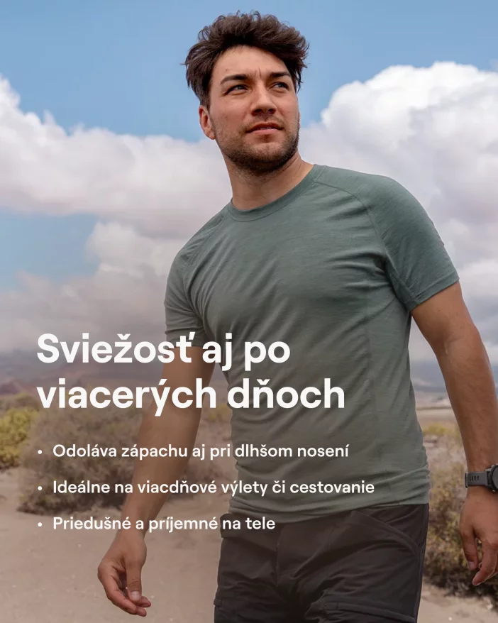 Krátkorukávové tričko z jemnej merino vlny.