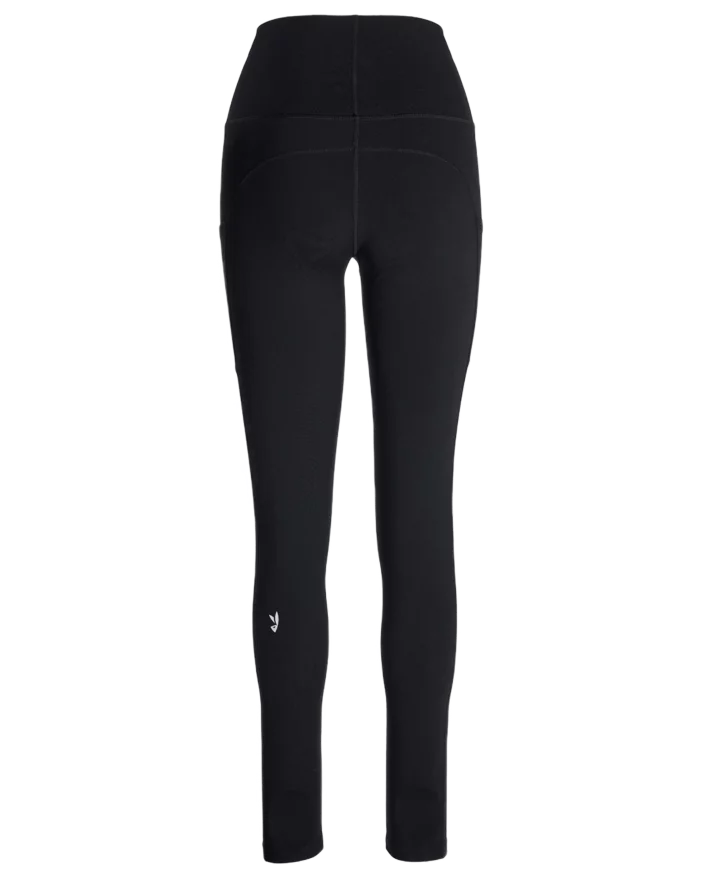 Zaži absolútnu slobodu v pohybe v odolných dámskych turistických legínach.