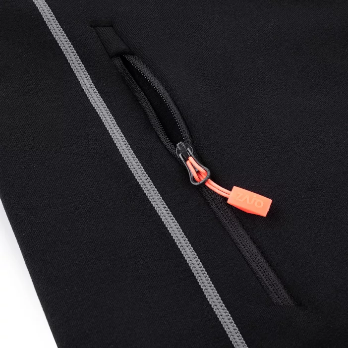 Odolná. strečová a hrejivá flisová Polartec bunda