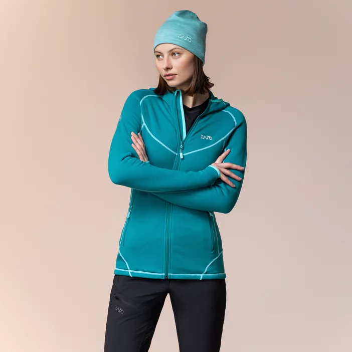 Odolná. strečová a hrejivá flisová Polartec bunda