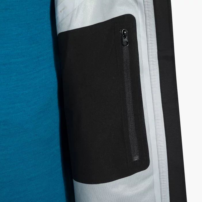 Nepremokavá hardshellová bunda s priedušnou membránou