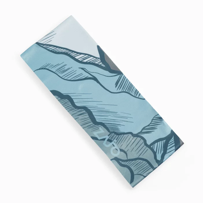 Univerzálna turistická čelenka.