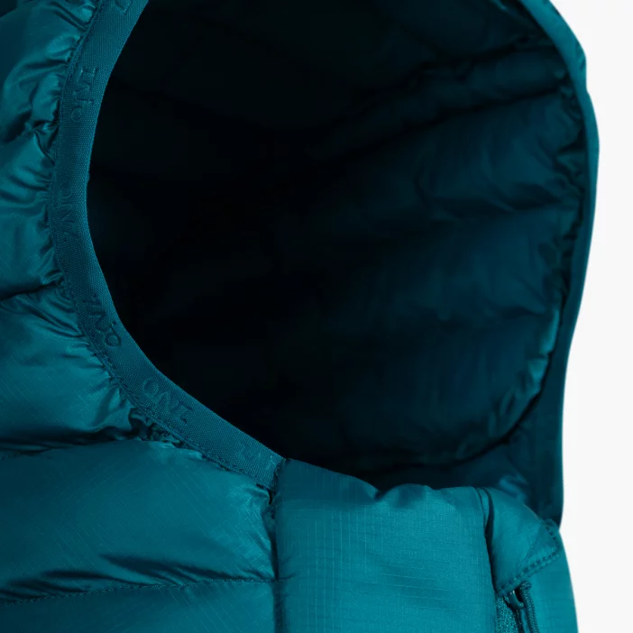 Ľahká hrejivá bunda so syntetickou izoláciou