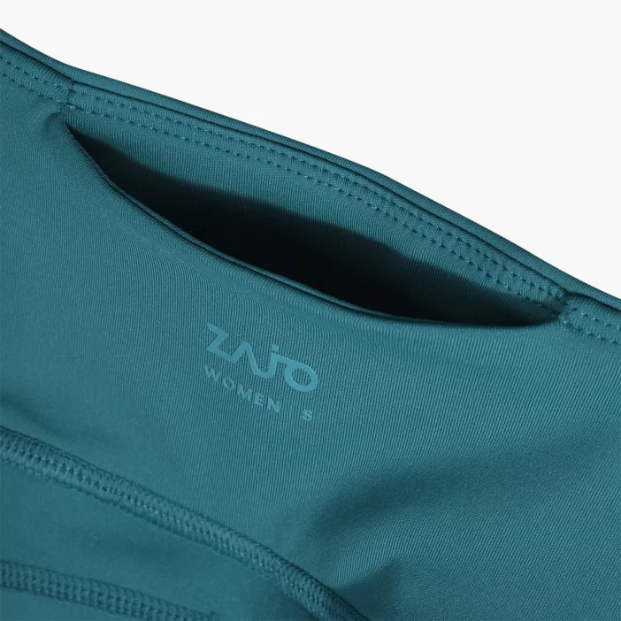 Ľahké dámske legíny so 7/8 dĺžkou pre aktívny pohyb.