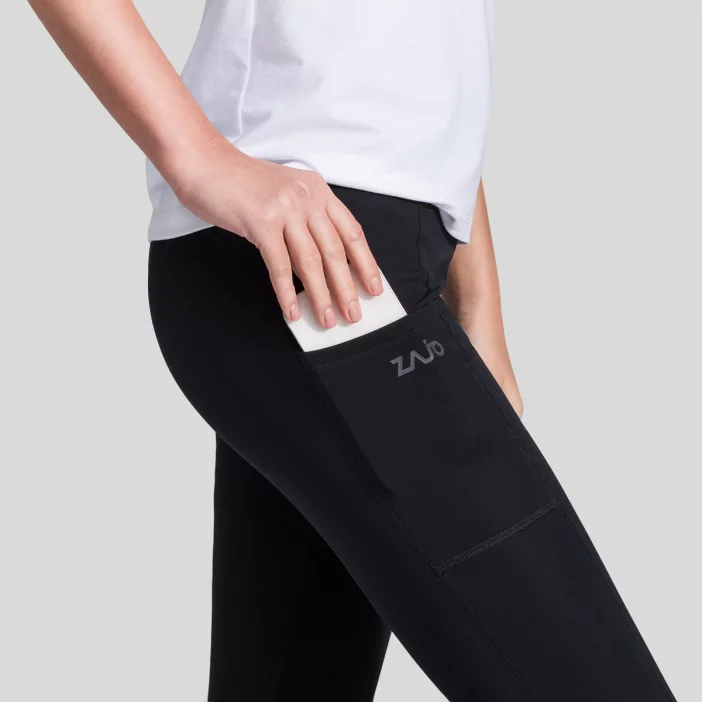 Odolné a zateplené turistické legíny