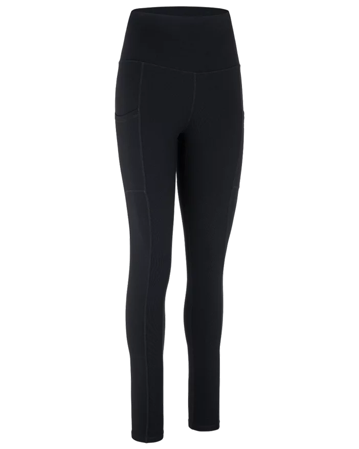 Zaži absolútnu slobodu v pohybe v odolných dámskych turistických legínach.