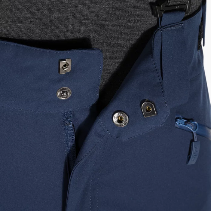 Odolné a nepremokavé lyžiarske nohavice.