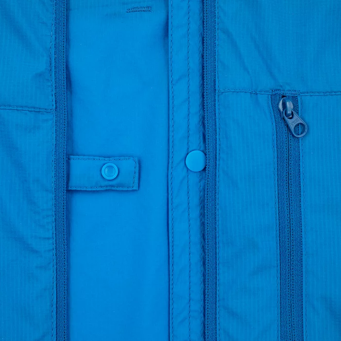 Ultraľahká pánska vetruodolná bunda.