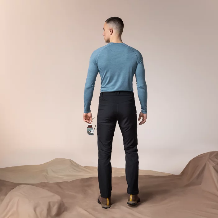 Odolné pánske turistické nohavice