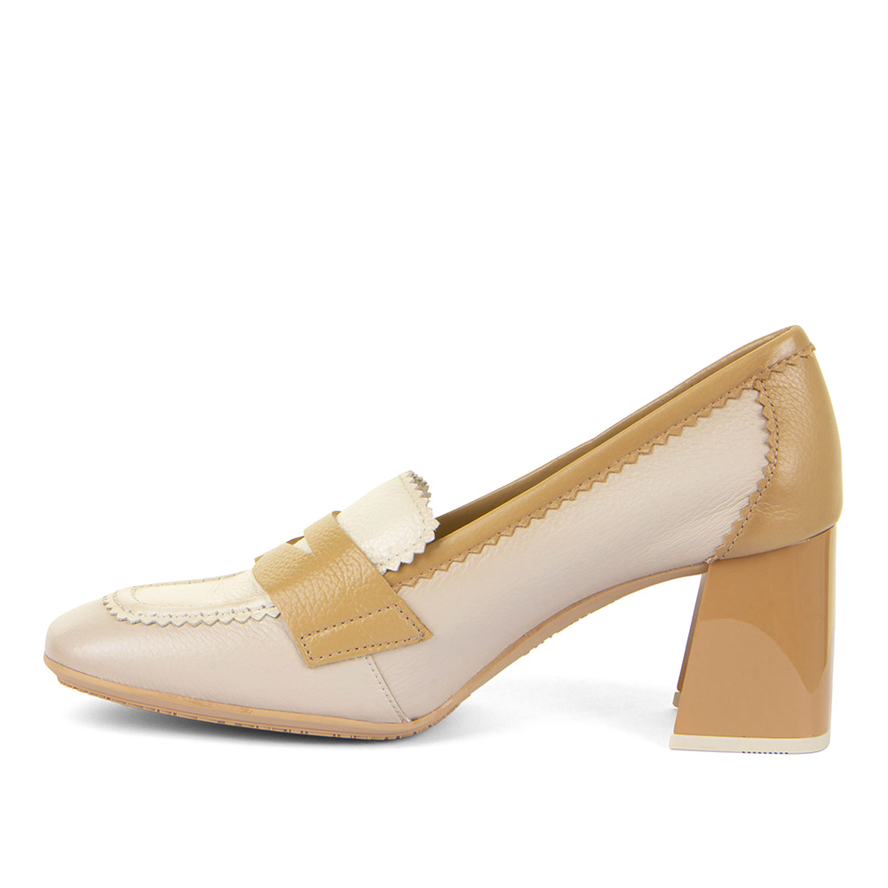 Ženske cipele na petu Hispanitas