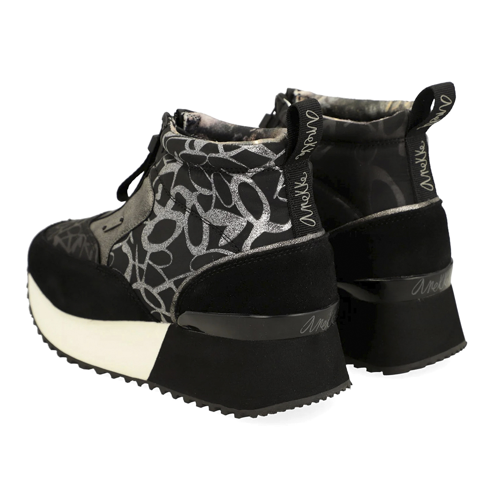 Ženske gležnjače Anekke