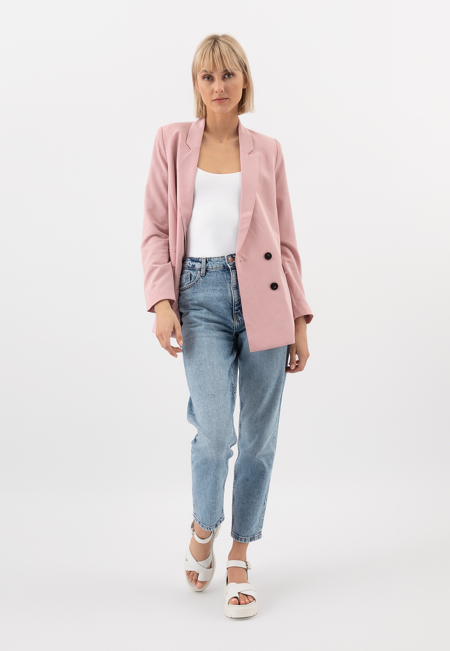 Czarne masywne sandały damskie z szerokimi paskami