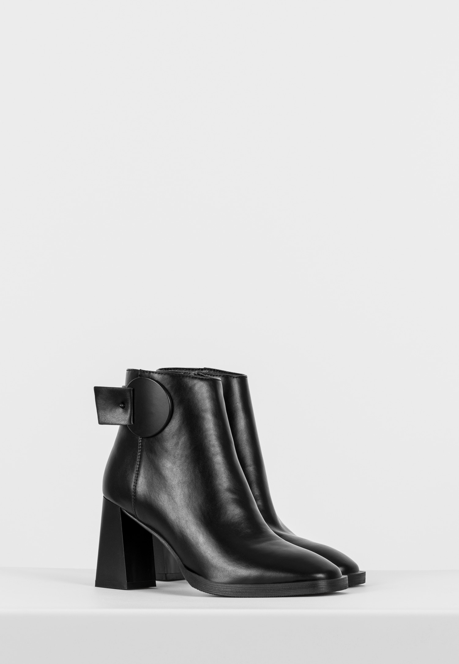 WJS czarne botki na oryginalnym obcasie