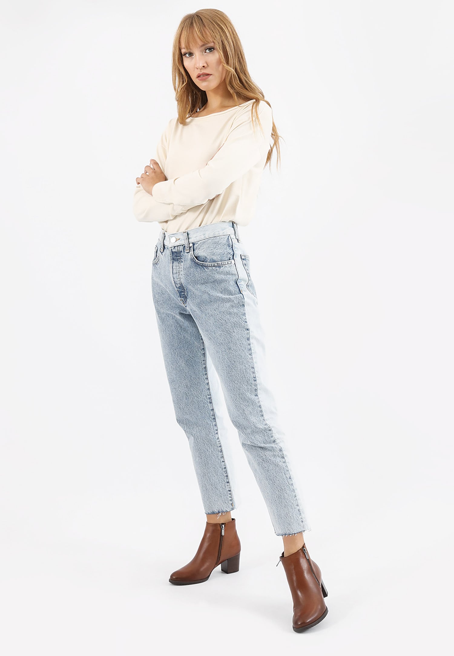 Czarne botki damskie na niskim obcasie