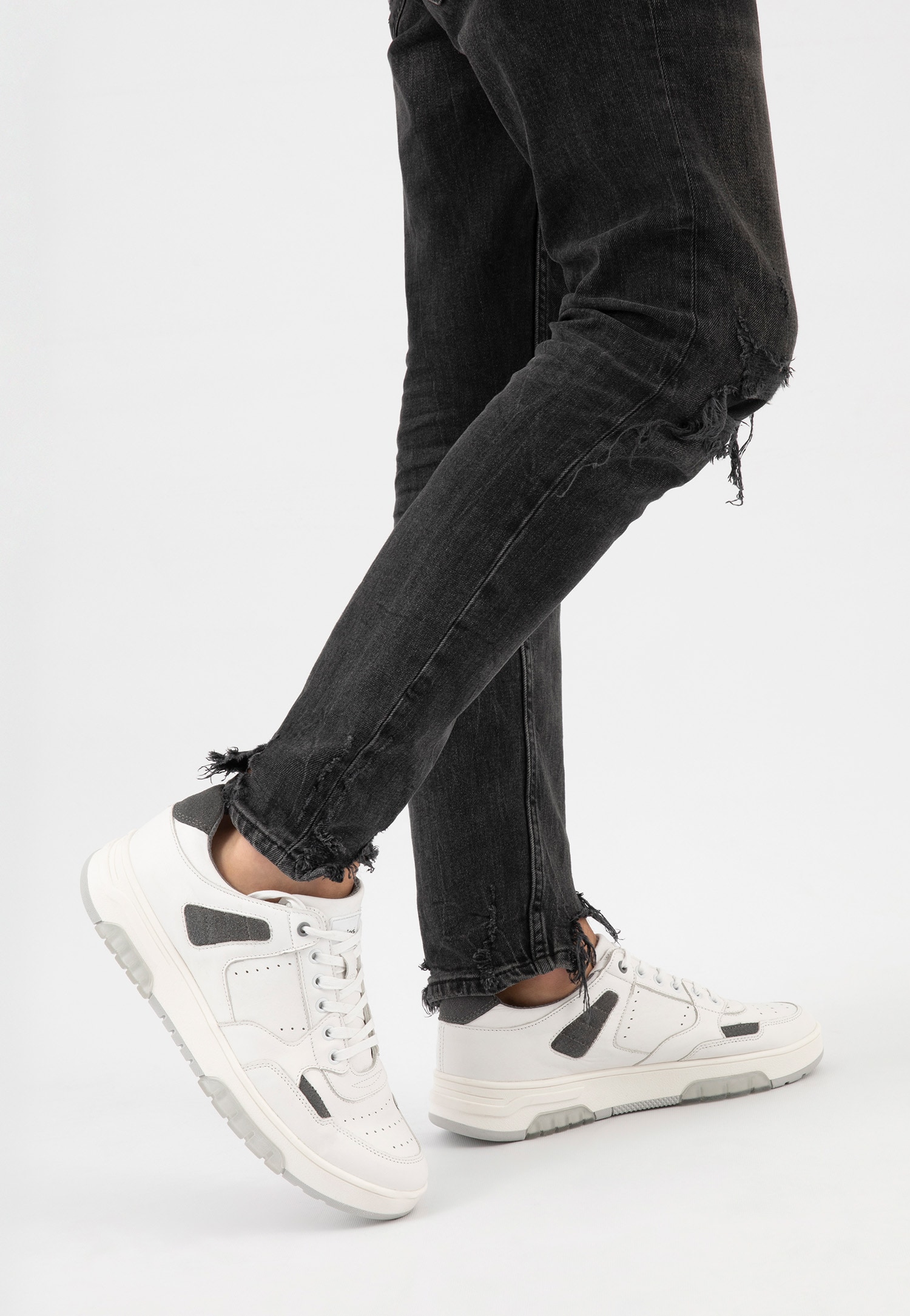 Granatowe półbuty męskie z szarymi wstawkami