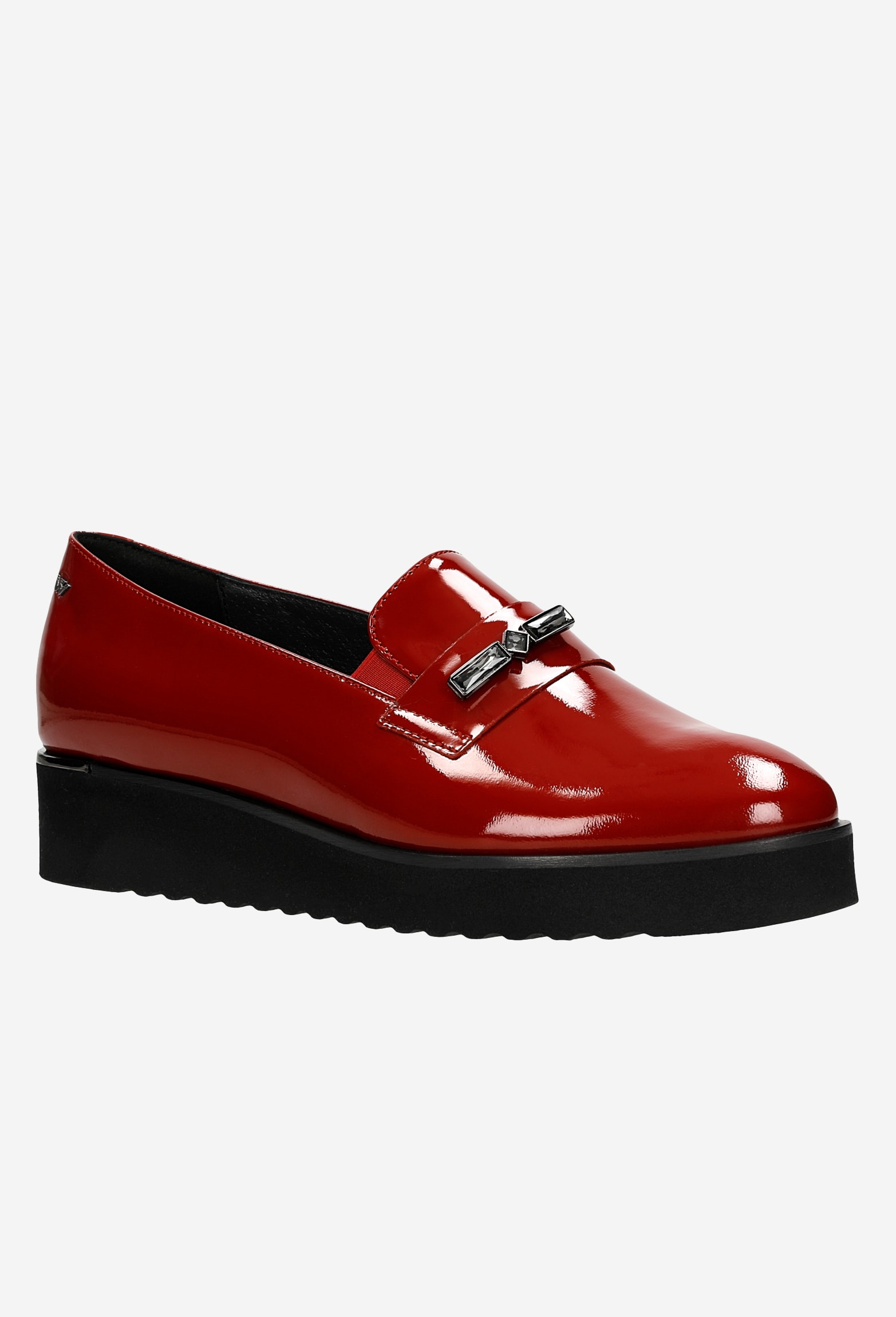 Czarne loafersy damskie ze skóry lakierowanej