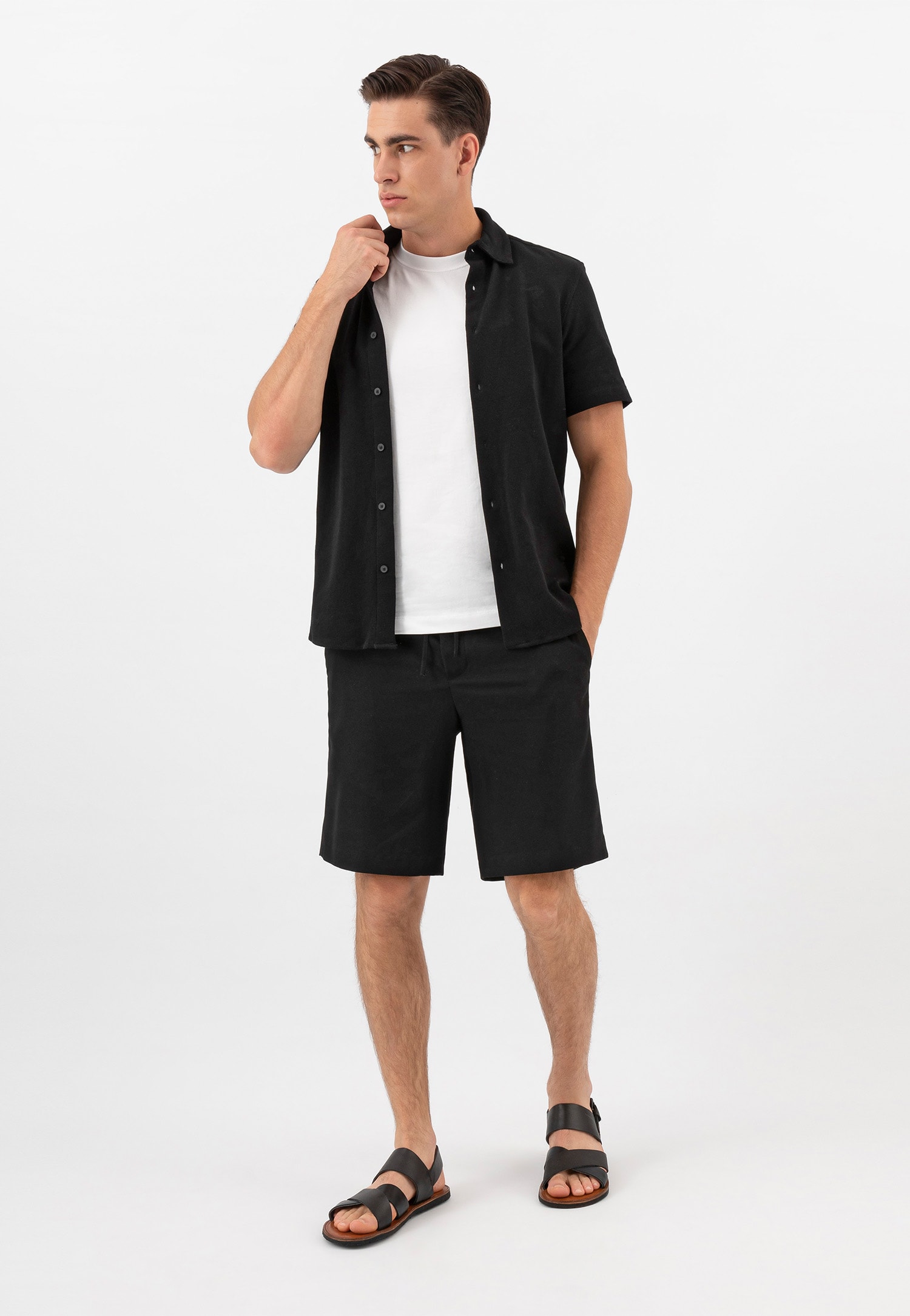 Skórzane sandały męskie w kolorze brązowym