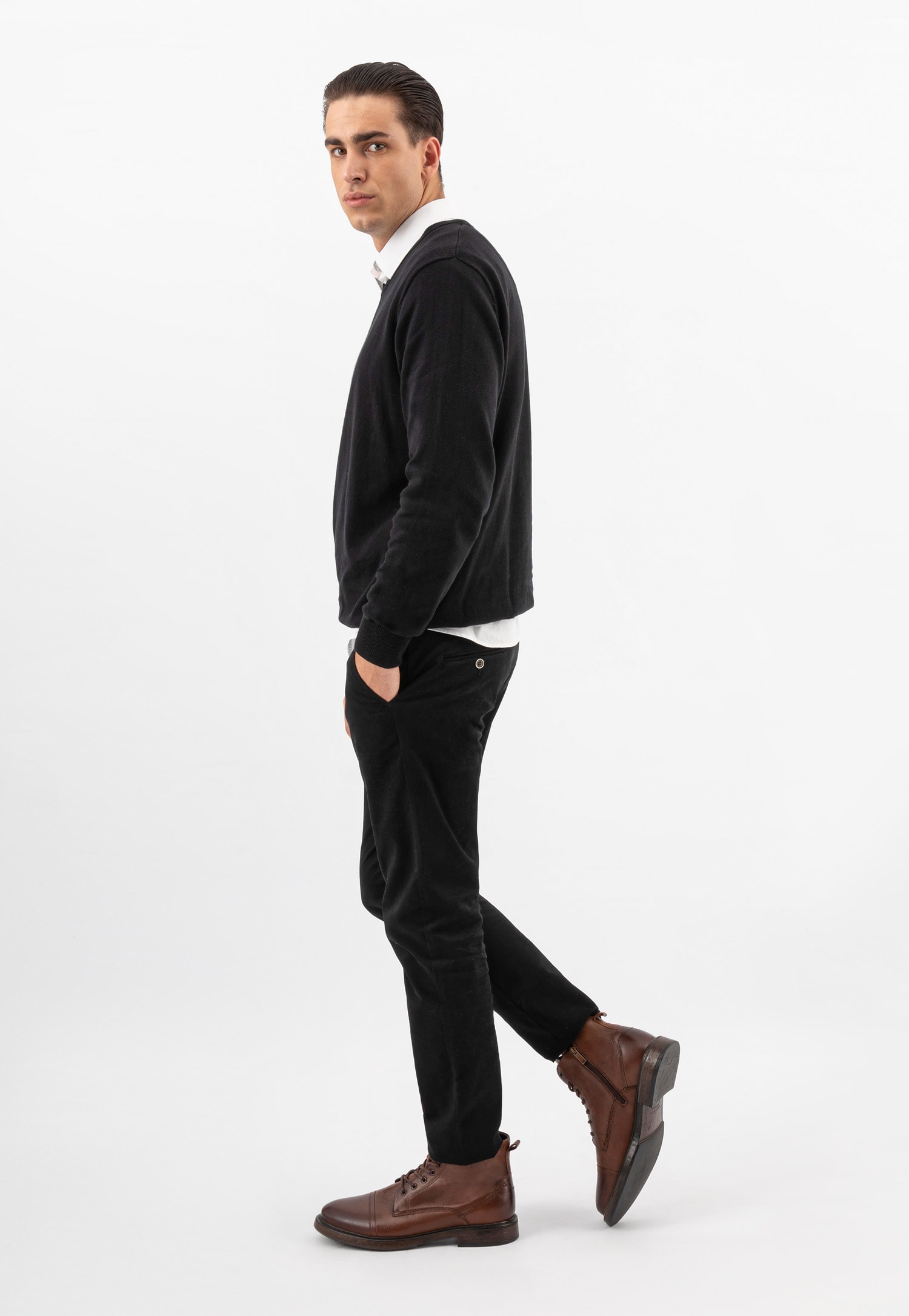 Klasyczne brązowe trzewiki męskie