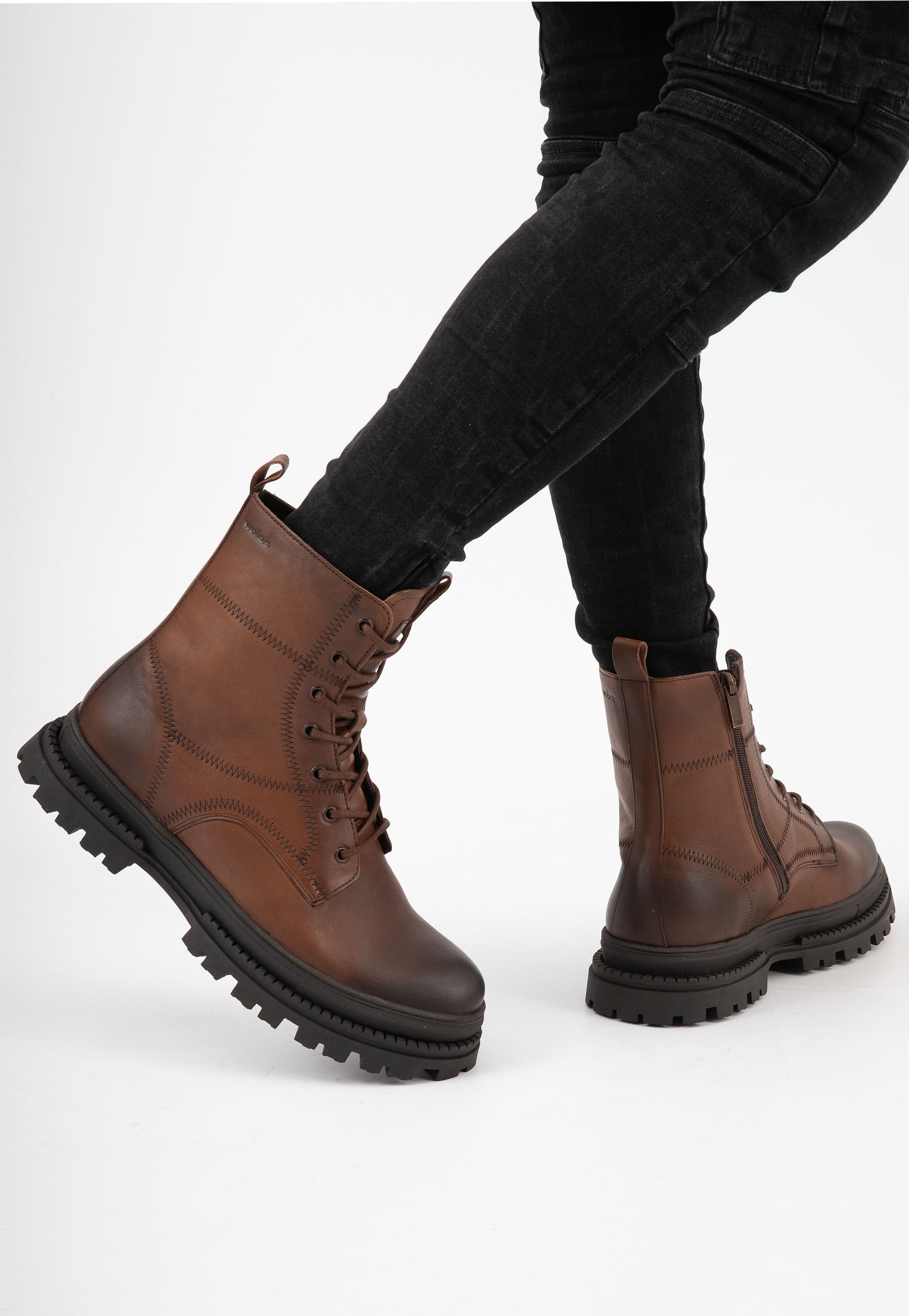 Brązowe męskie trzewiki bikery ze skóry licowej