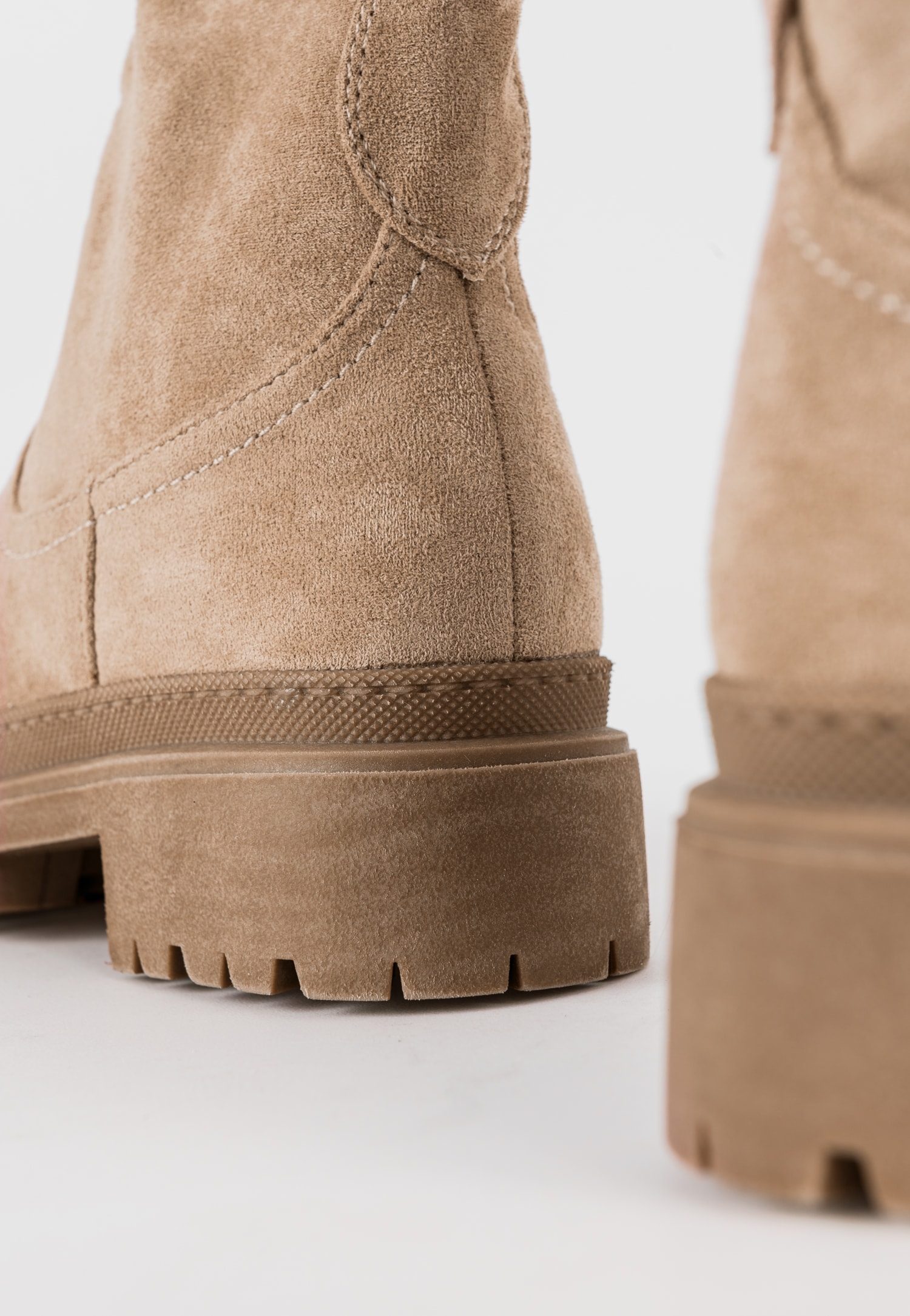 WJS czarne kozaki damskie do kolan na masywnej podeszwie