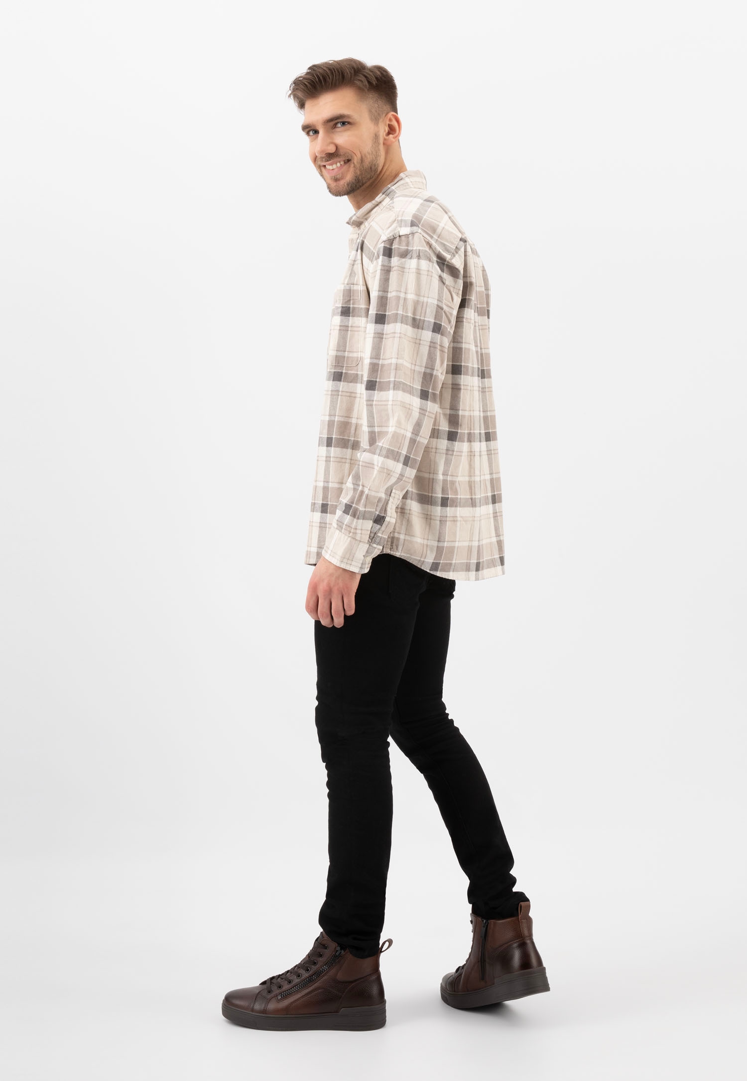 Brązowe wysokie trampki męskie ocieplane