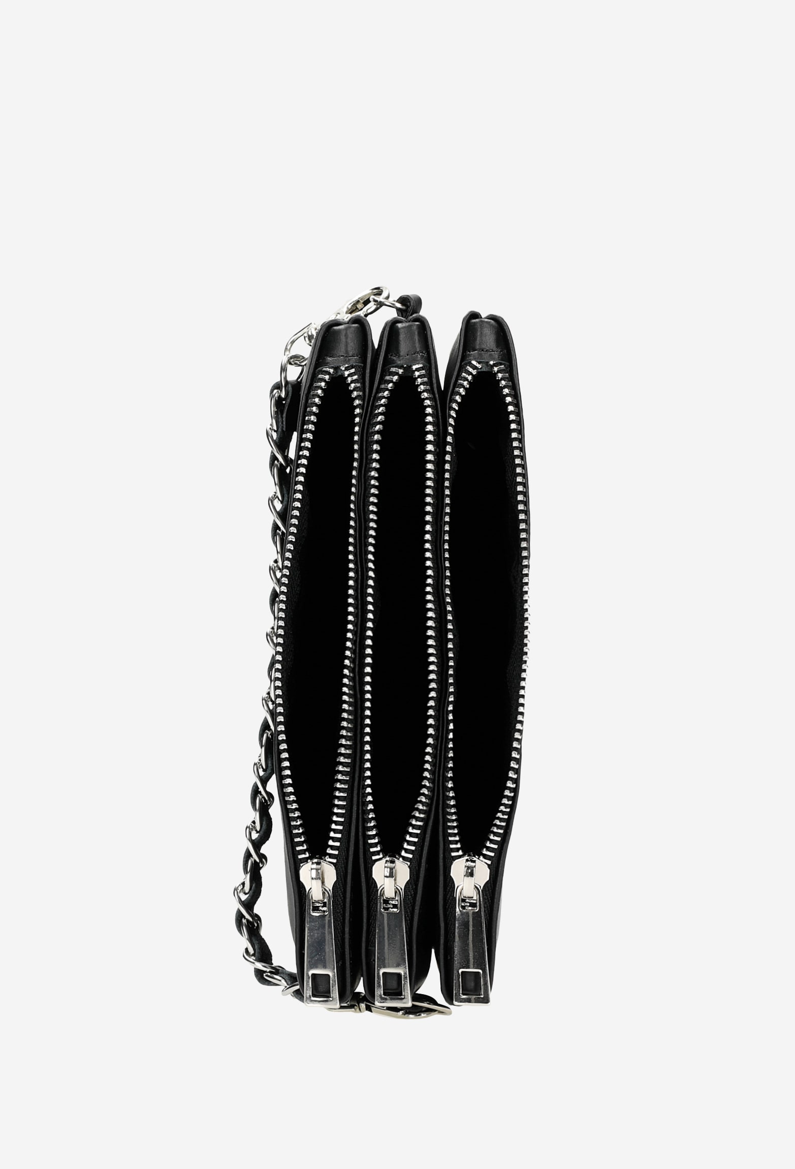 Mała złota torebka damska z ozdobnym łańcuszkiem