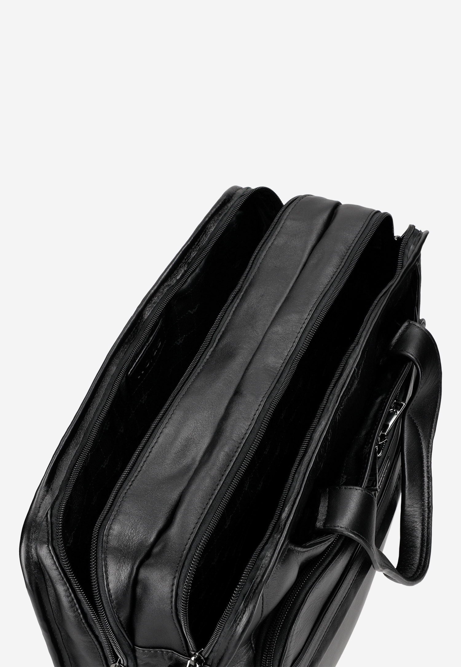 Czarna pojemna torba męska ze skóry licowej