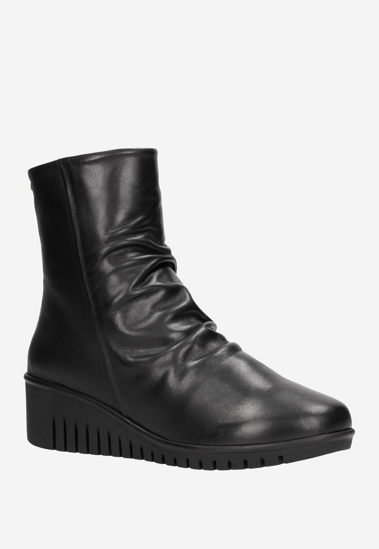 Czarne skórzane botki damskie na koturnie