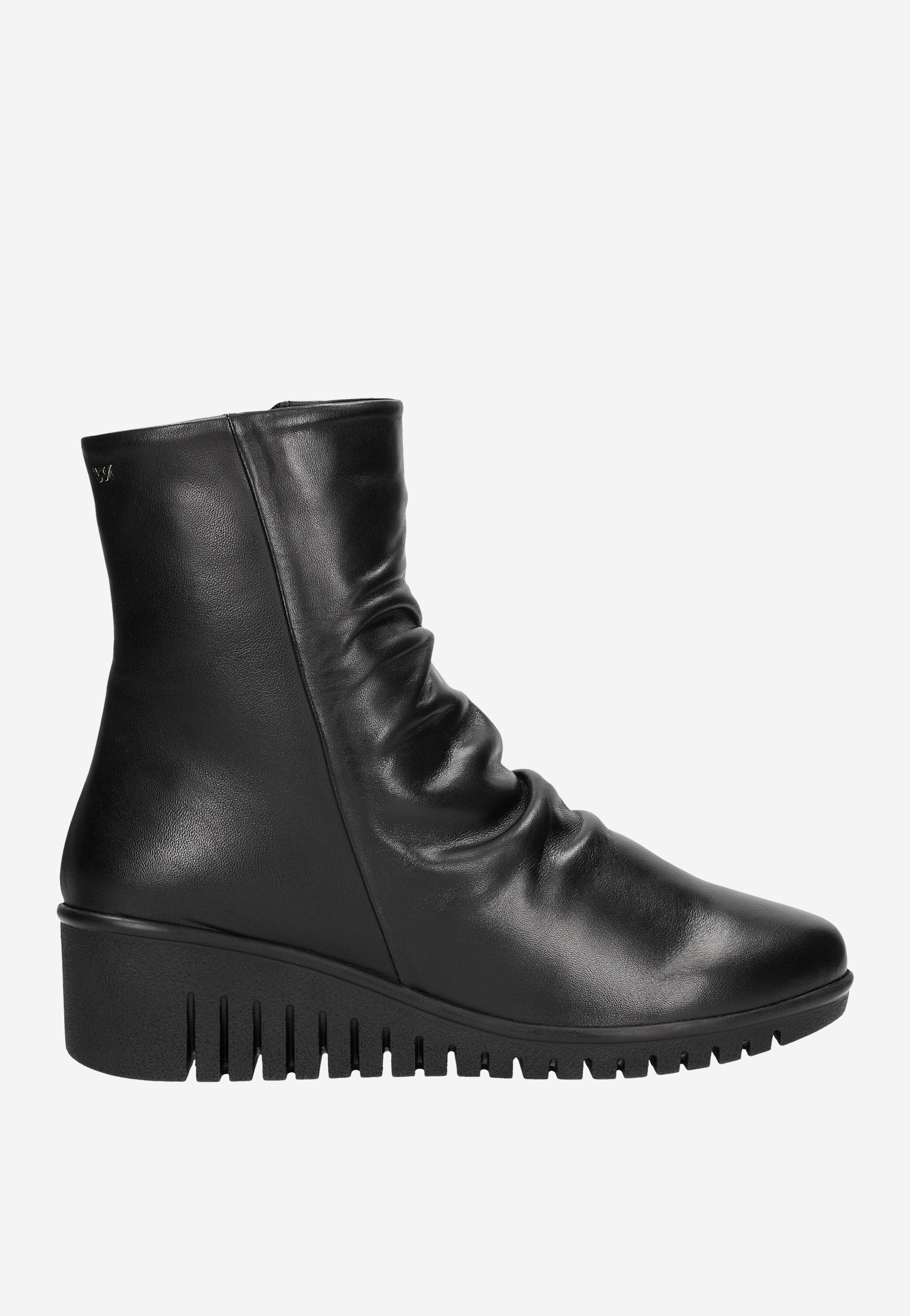 Czarne skórzane botki damskie na koturnie