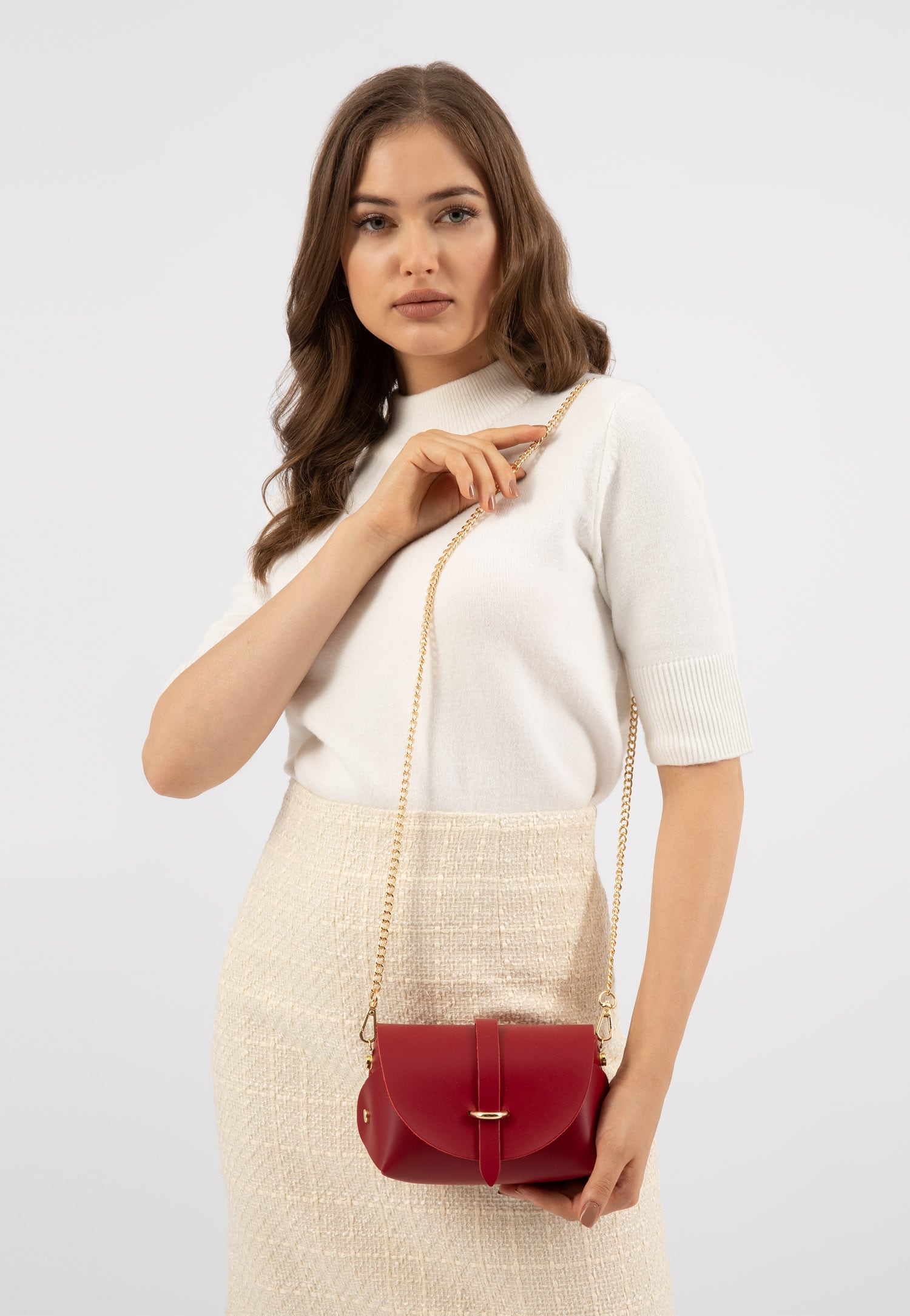 Mała czarna wizytowa torebka damska ze skóry licowej