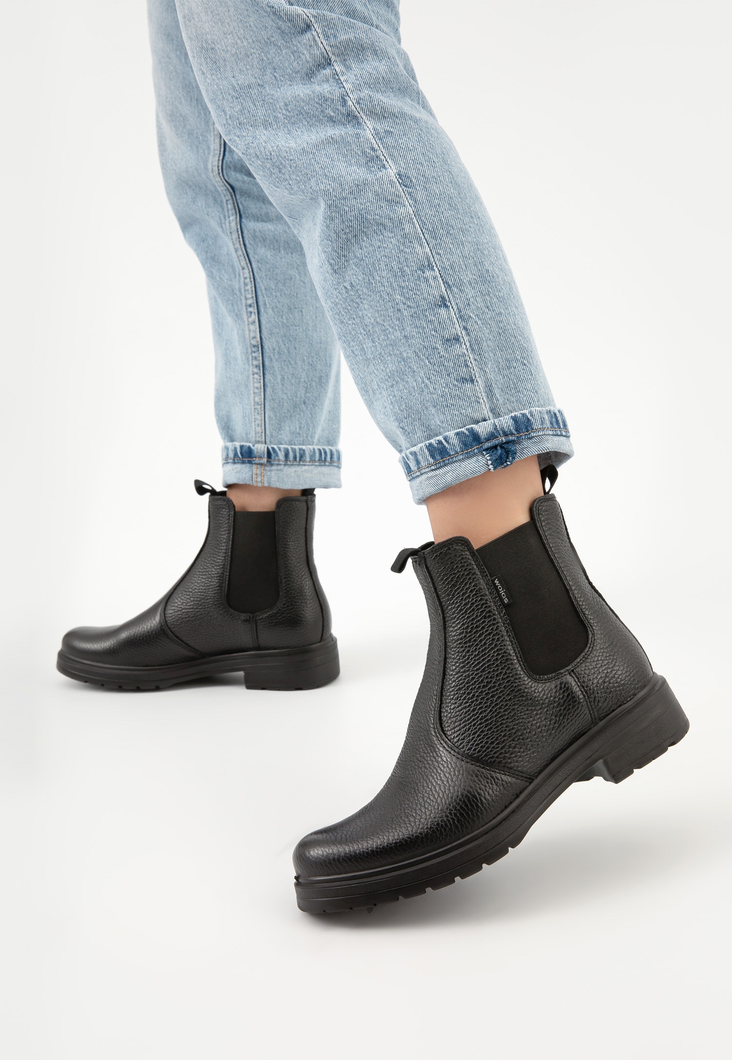 Czarne jesienne sztyblety damskie w stylu miejskim