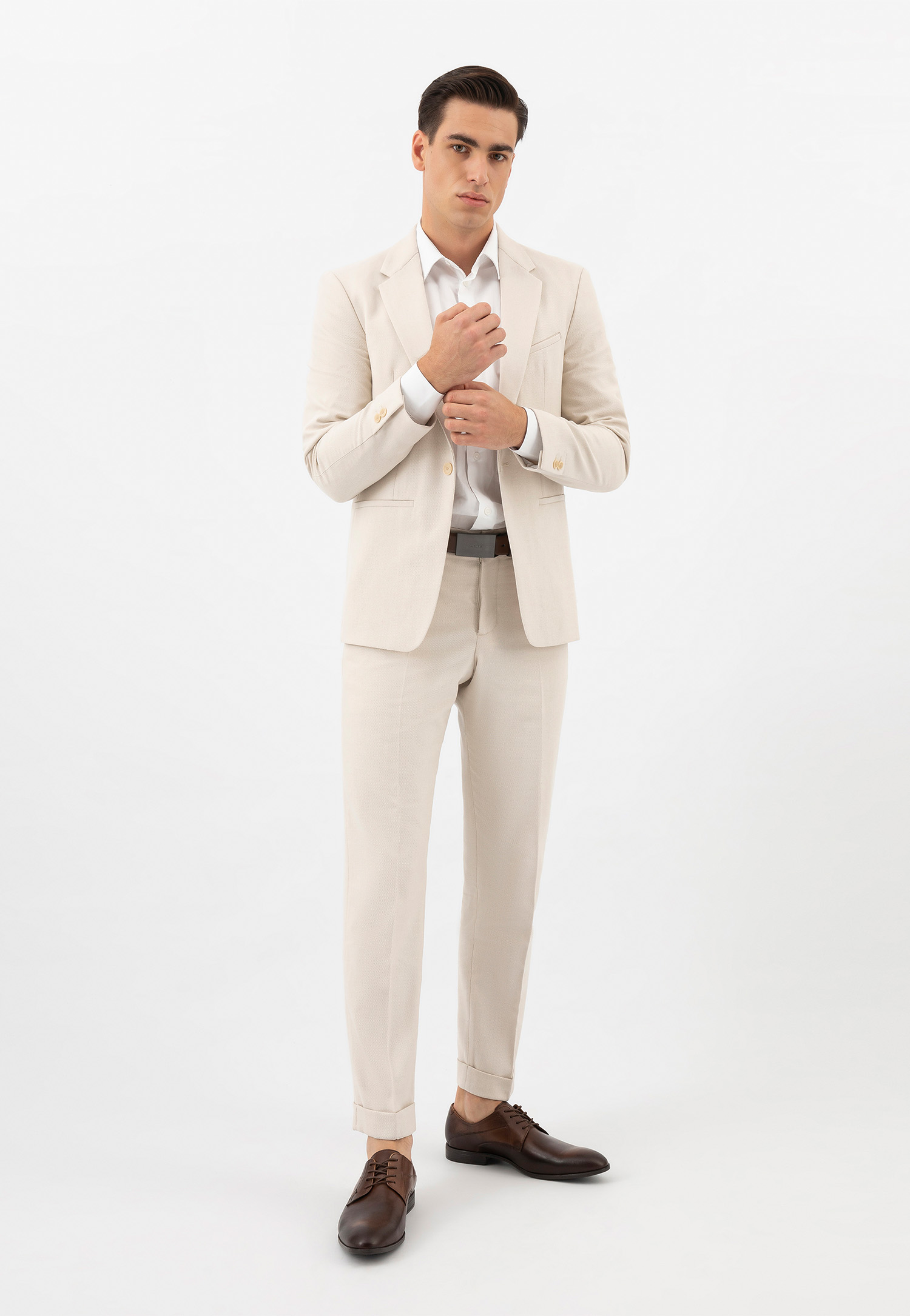 Brązowe wizytowe półbuty męskie ze skóry licowej