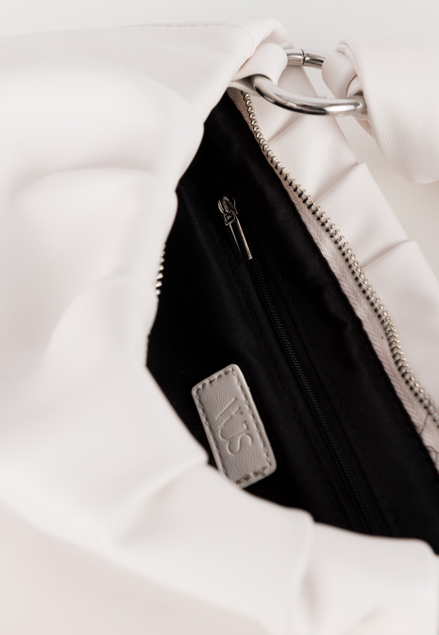 WJS jasnobeżowa torebka damska na krótkim pasku