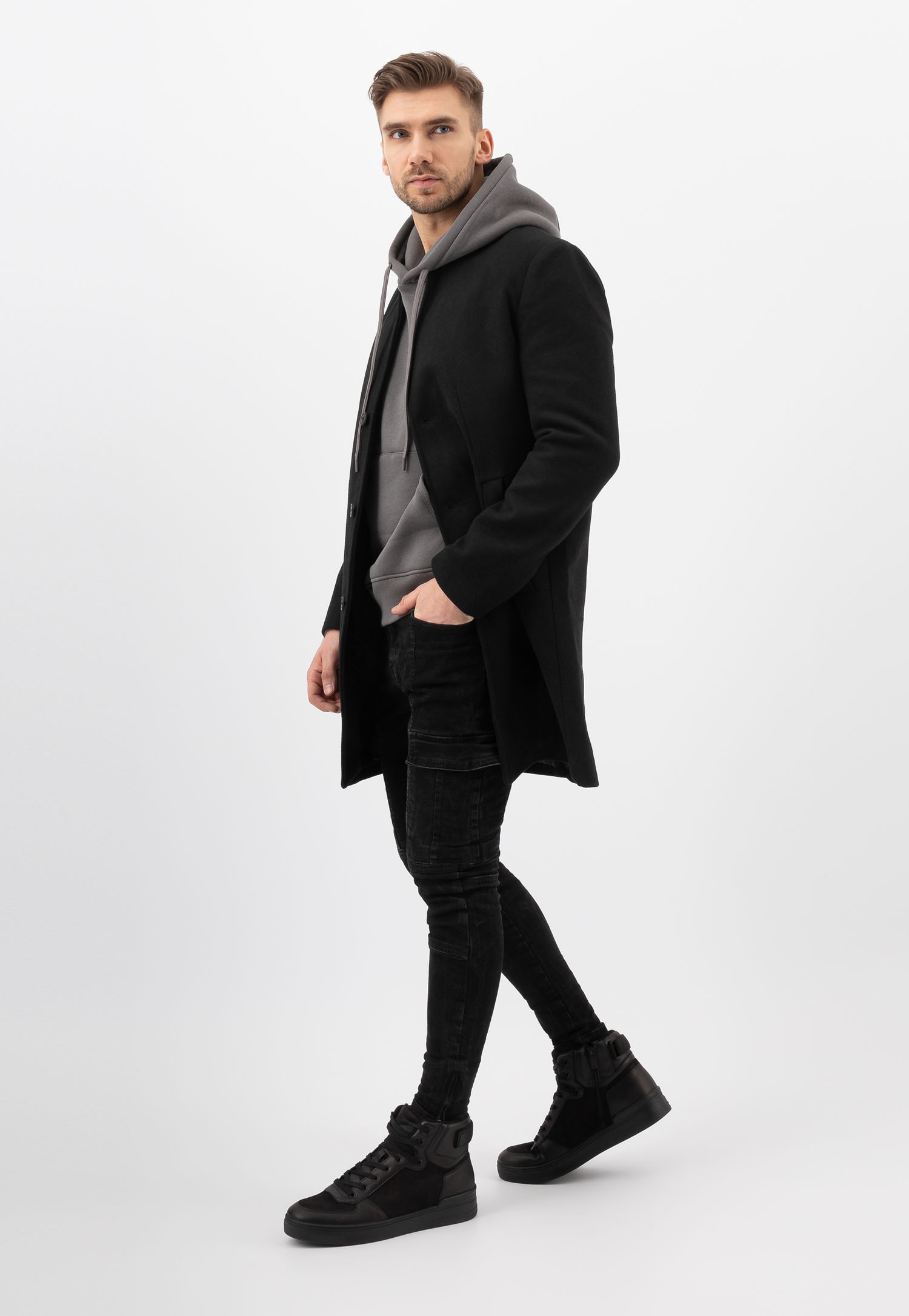 Czarne trampki męskie ze skóry licowej i nubuku