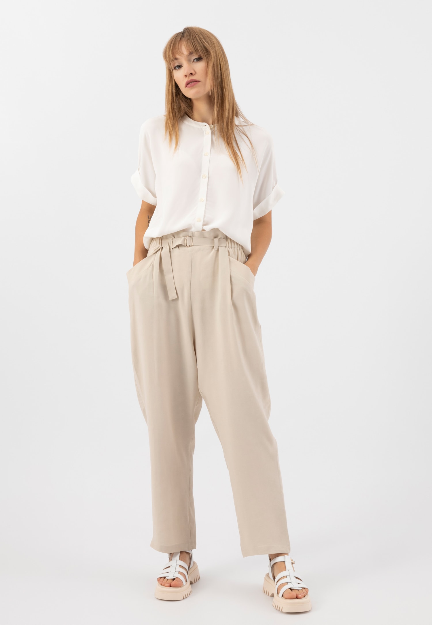 Białe sandały damskie na masywnej podeszwie