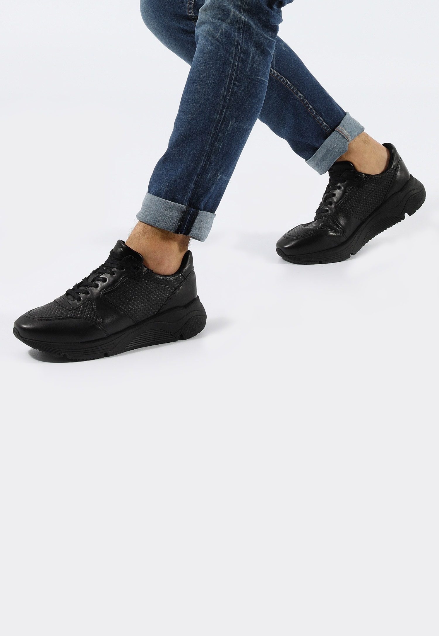 Czarne całoroczne sneakersy męskie