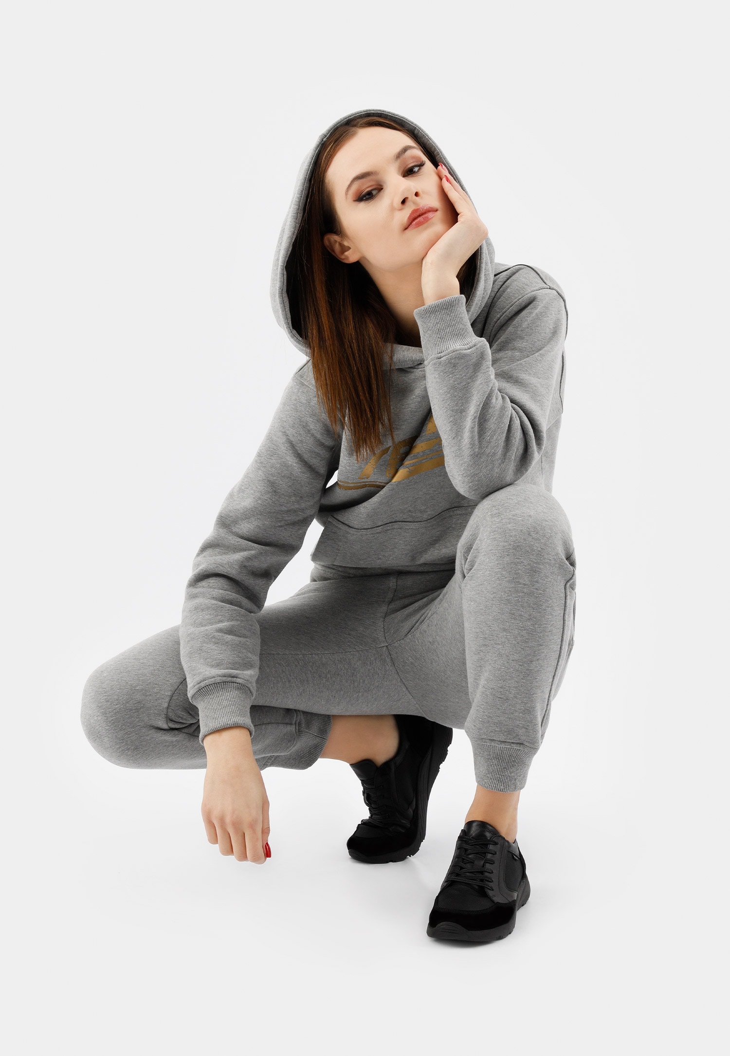 Czarna bluza damska z kapturem RELAKS