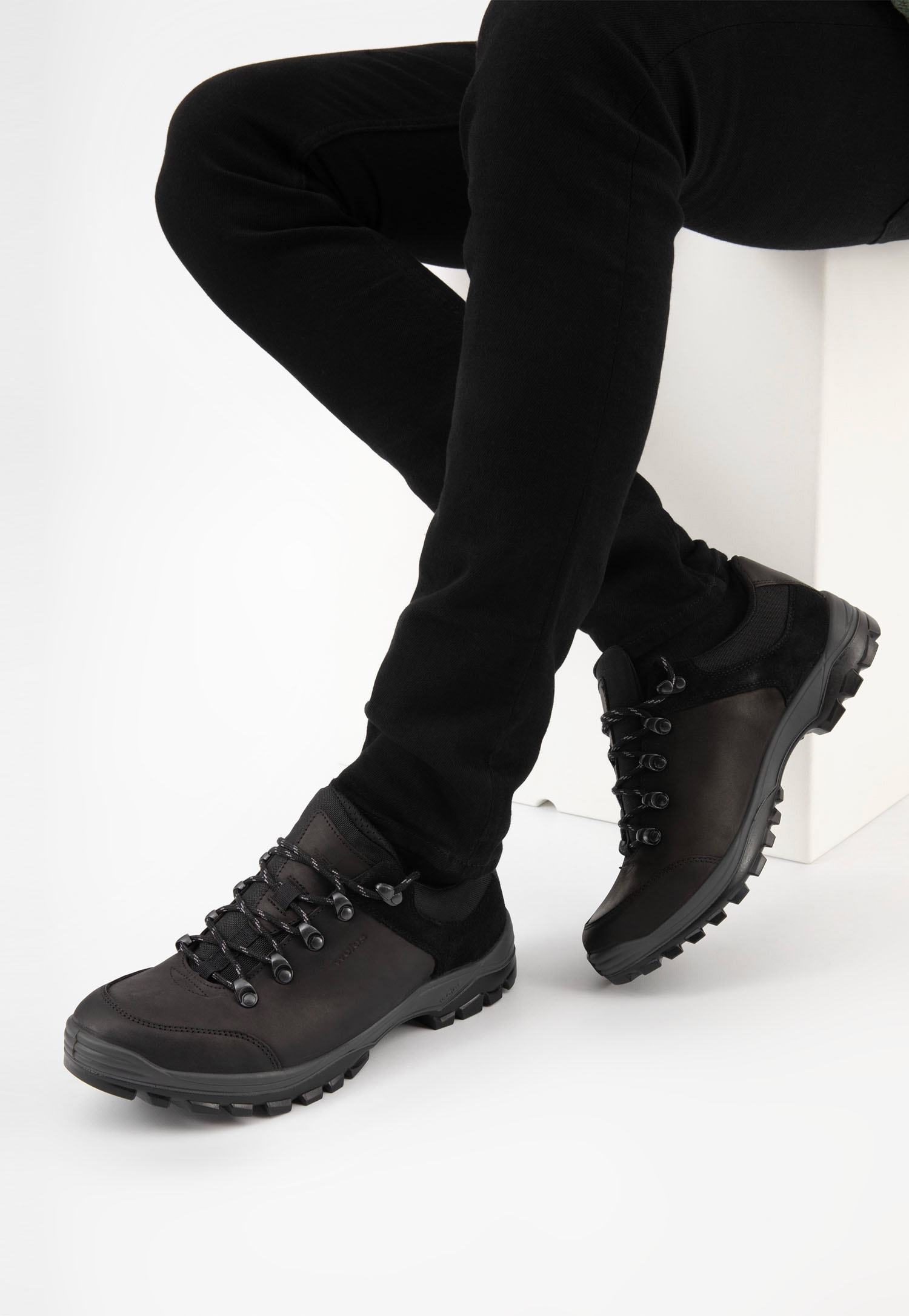 Półbuty trekkingowe w kolorze czarnym